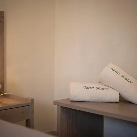 Terra Mater - Exclusive - בית הארחה אוסטוני